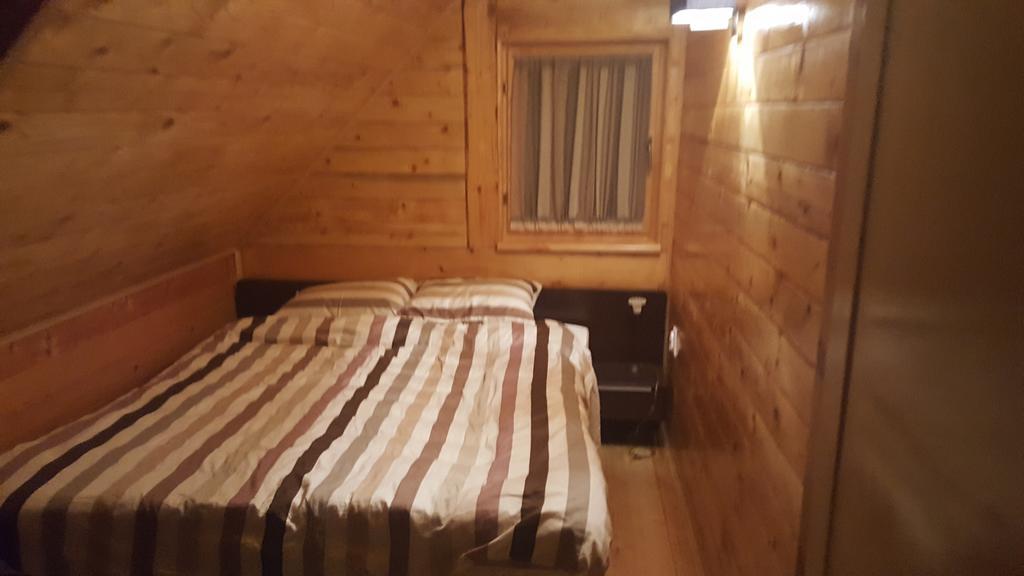 Holiday Home Floris Копаоник Екстер'єр фото